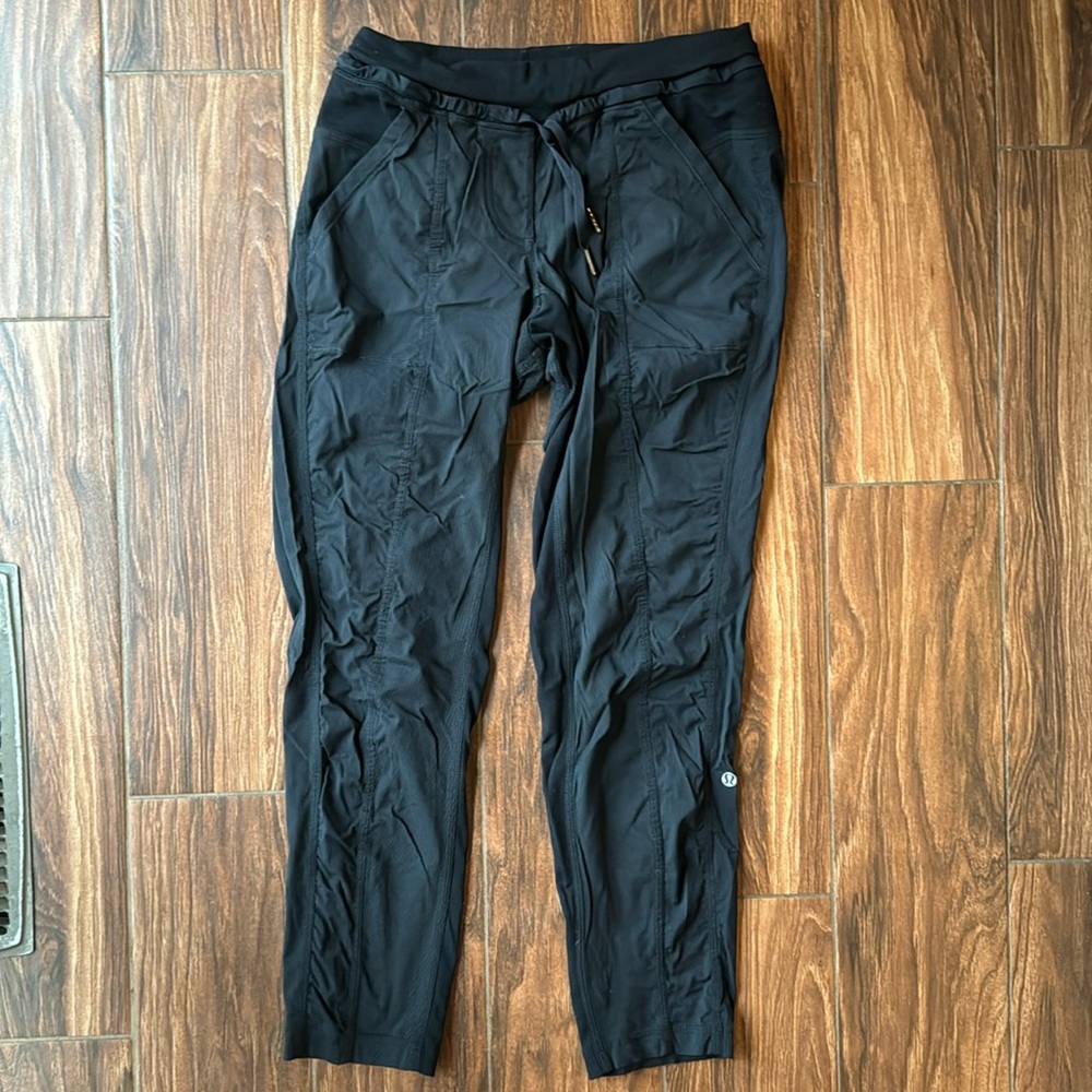 LULULEMON black dance studio pants drawstring pull on